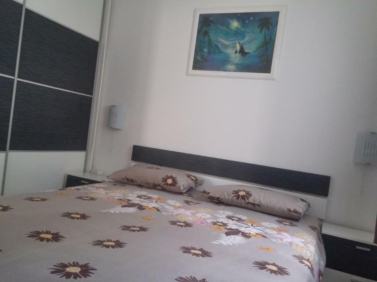 Apartment Vesna Πόρετς Εξωτερικό φωτογραφία
