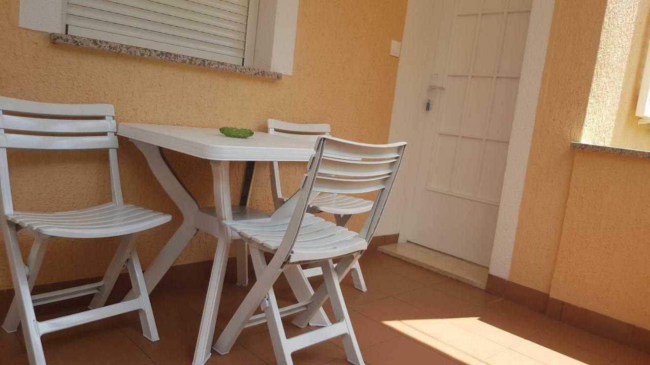 Apartment Vesna Πόρετς Εξωτερικό φωτογραφία